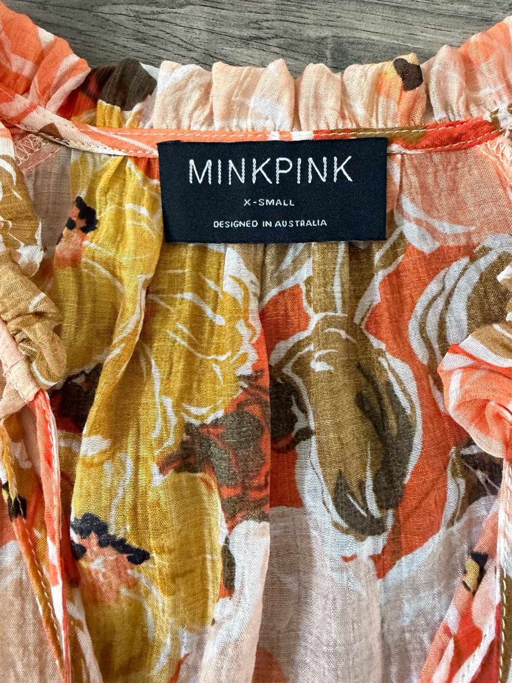 MINKPINK Dex Floral Blouse XS Coral Sheer Boho Long Sleeve Feminine - Picture 10 of 14